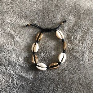 Brand new shell Bracelet
